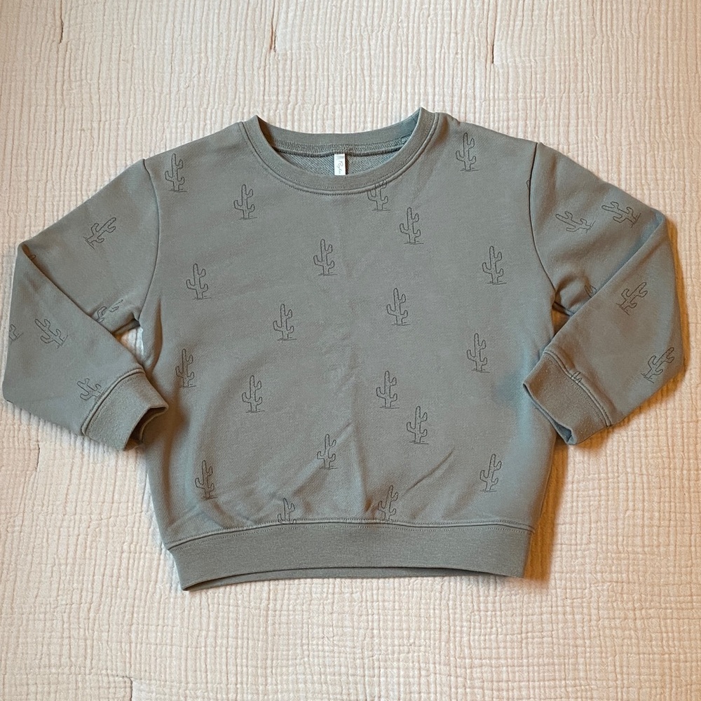 Rylee + Cru Cactus Print Sweatshirt
